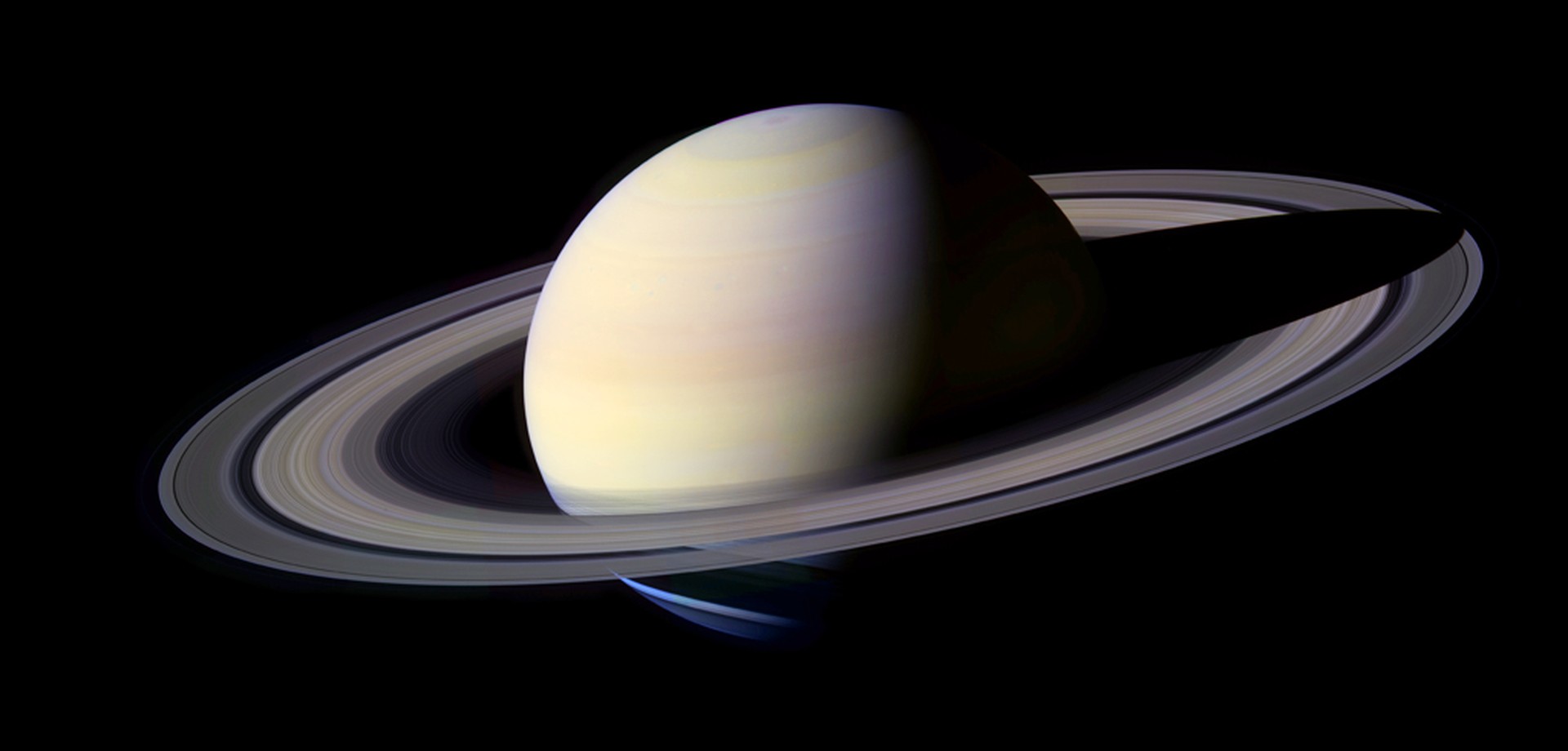 Der Planet Saturn mit seinen Ringen.